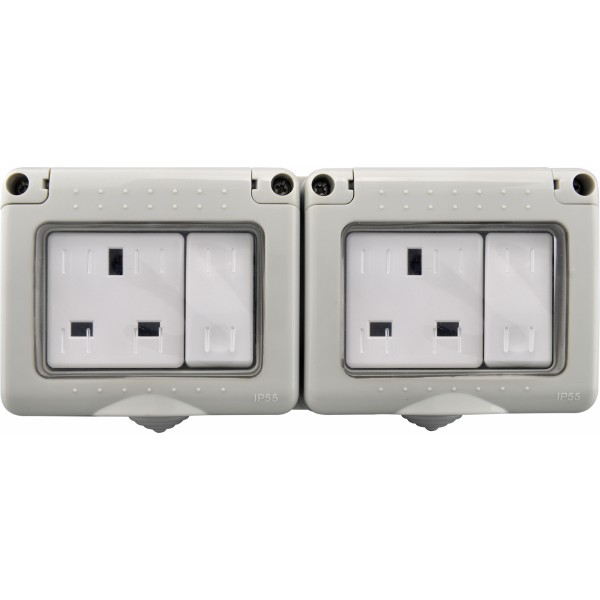 DOUBLE 13A SOCKET WITH SWITCH WEATHERPROOF IP55